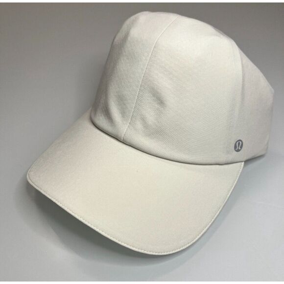 NWT Lululemon Fast and Free Running Hat L/XL in Bone